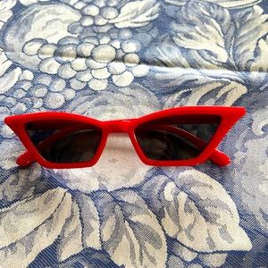 Modern Cat Eye Sunglasses